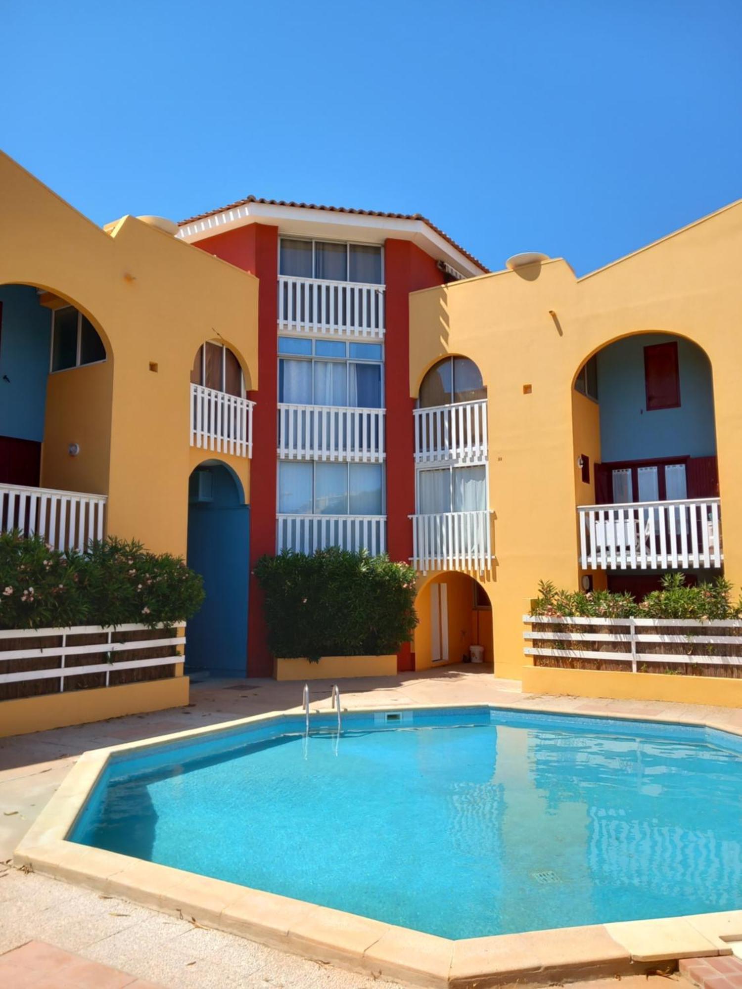 Appartement En Residence Avec Piscine Proche Mer Le Barcarès Dış mekan fotoğraf